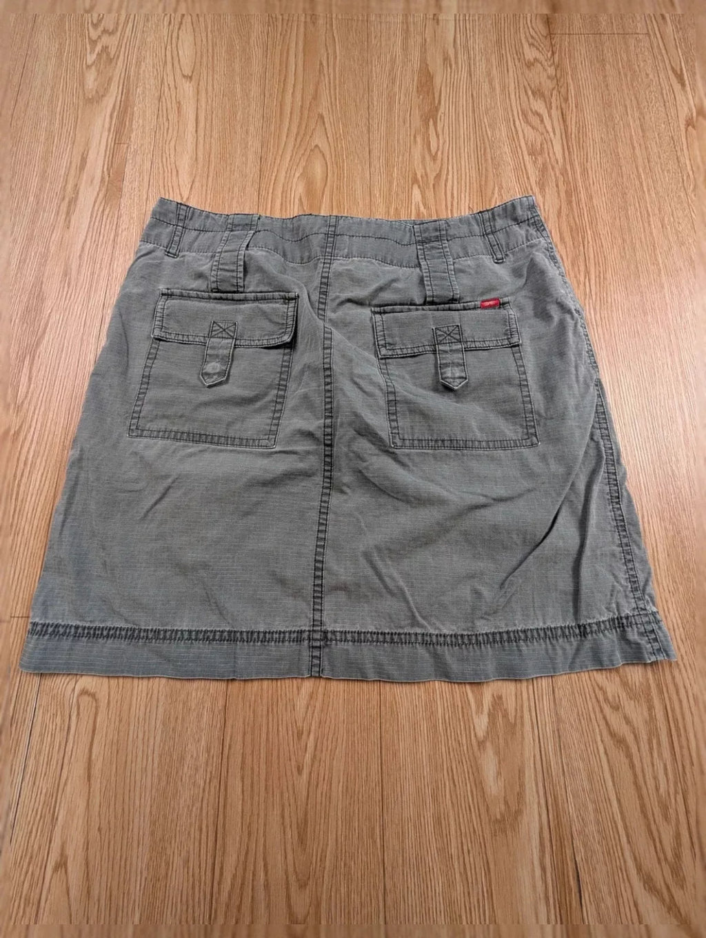 Jupe Esprit cargo kaki doublure brodée Y2K satin T38
