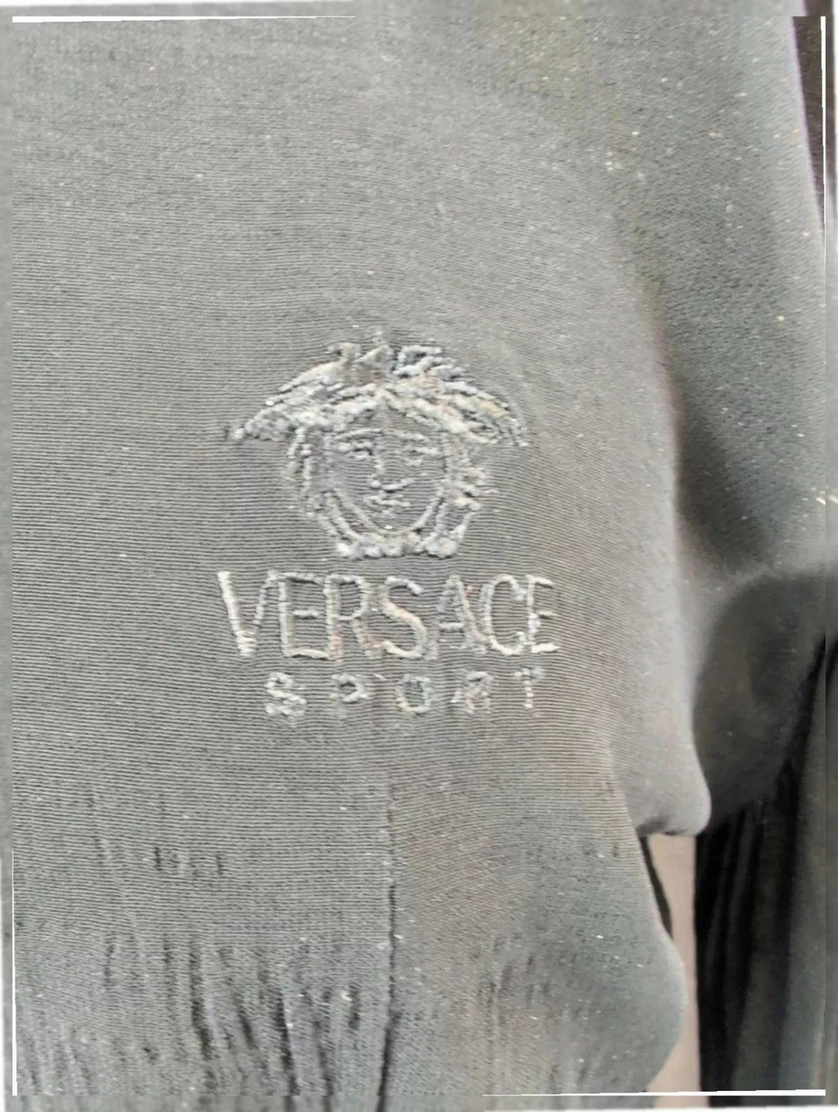 Chemise Versace Sport vintage 00s noire brodée M/42
