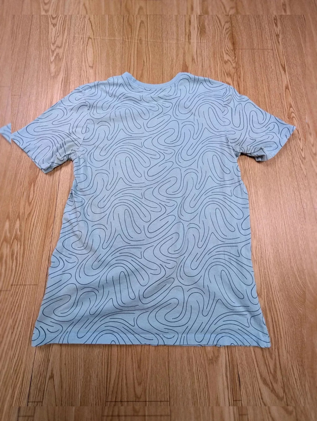 T-shirt Nike motif abstrait bleu ciel noir M