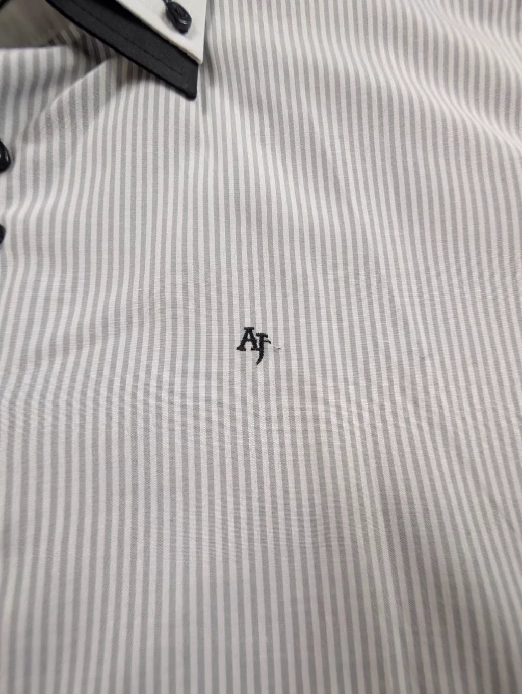 Chemise Adriano Jacometti rayée grise col blanc cintré 43/44