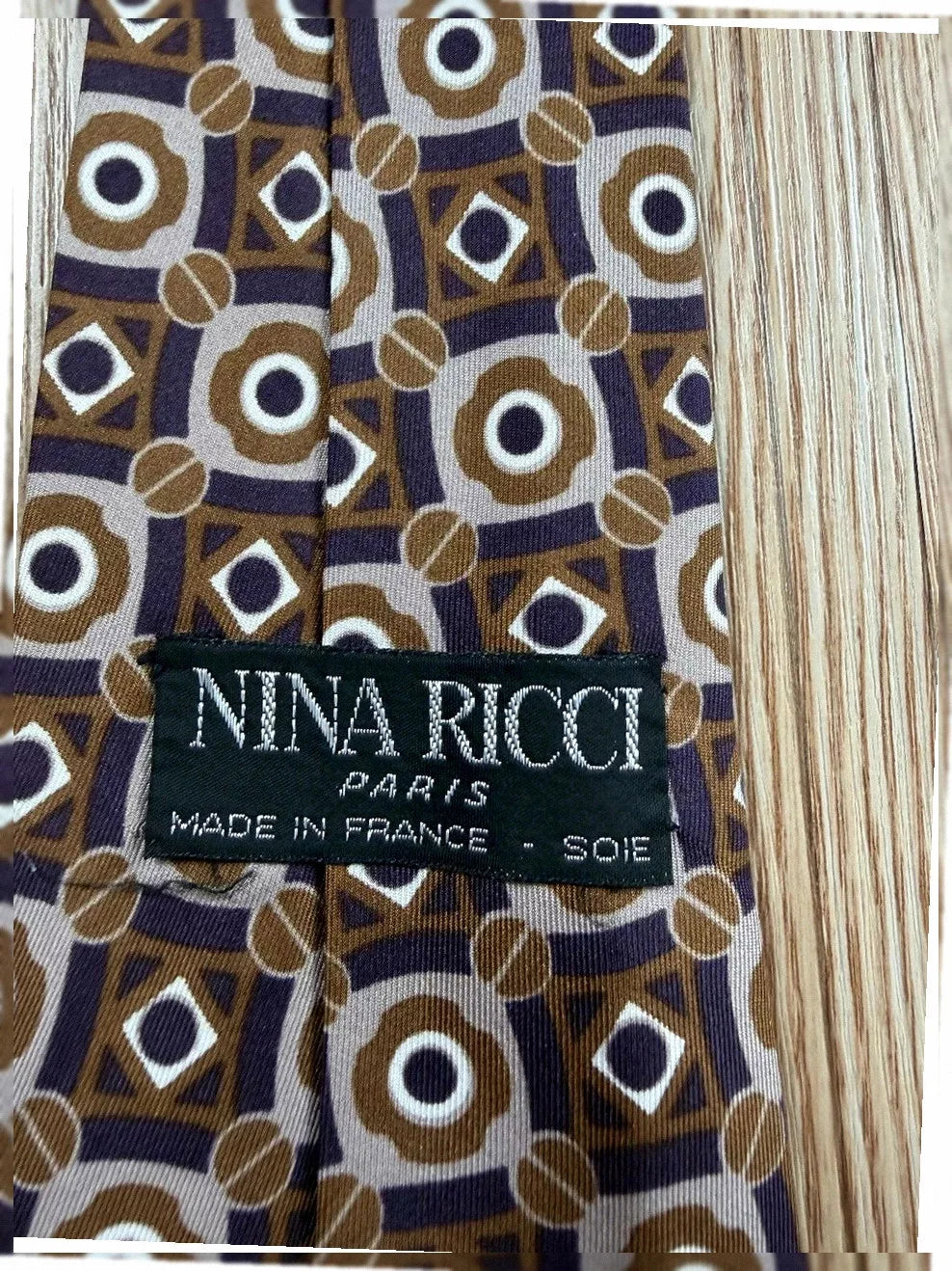 Cravate Nina Ricci soie motifs géométriques vintage années 90