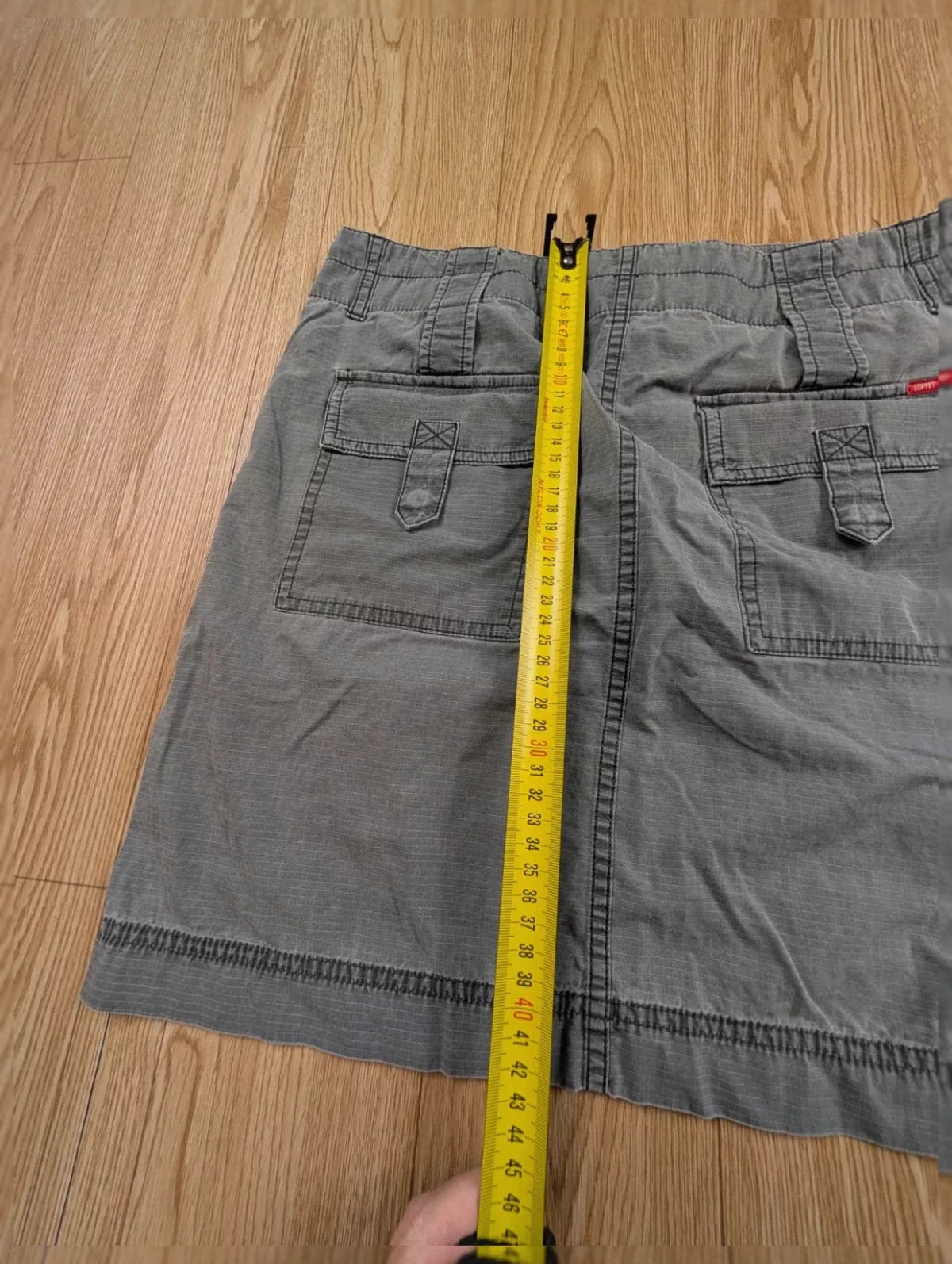 Jupe Esprit cargo kaki doublure brodée Y2K satin T38