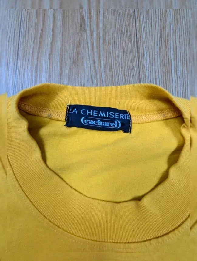 T-shirt Cacharel vintage jaune coton col rond unisexe M