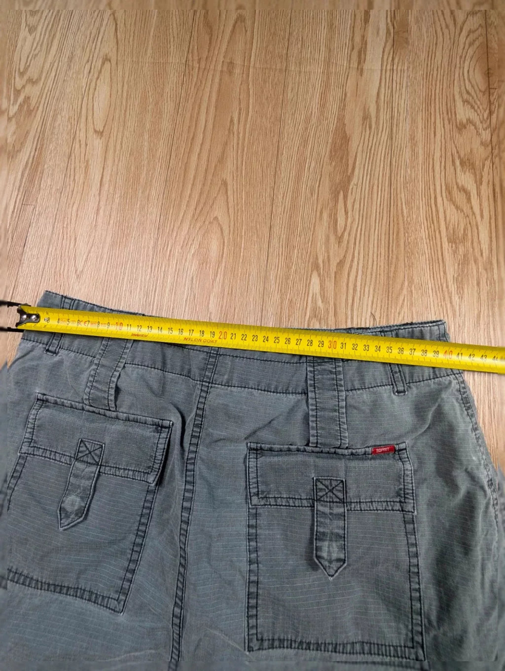 Jupe Esprit cargo kaki doublure brodée Y2K satin T38