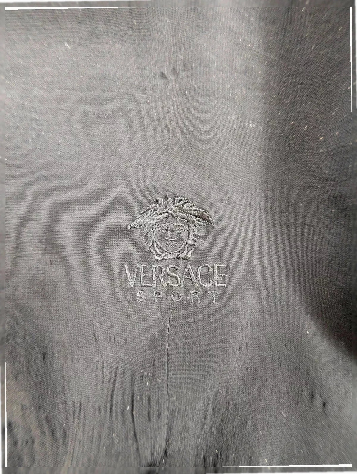Chemise Versace Sport vintage 00s noire brodée M/42