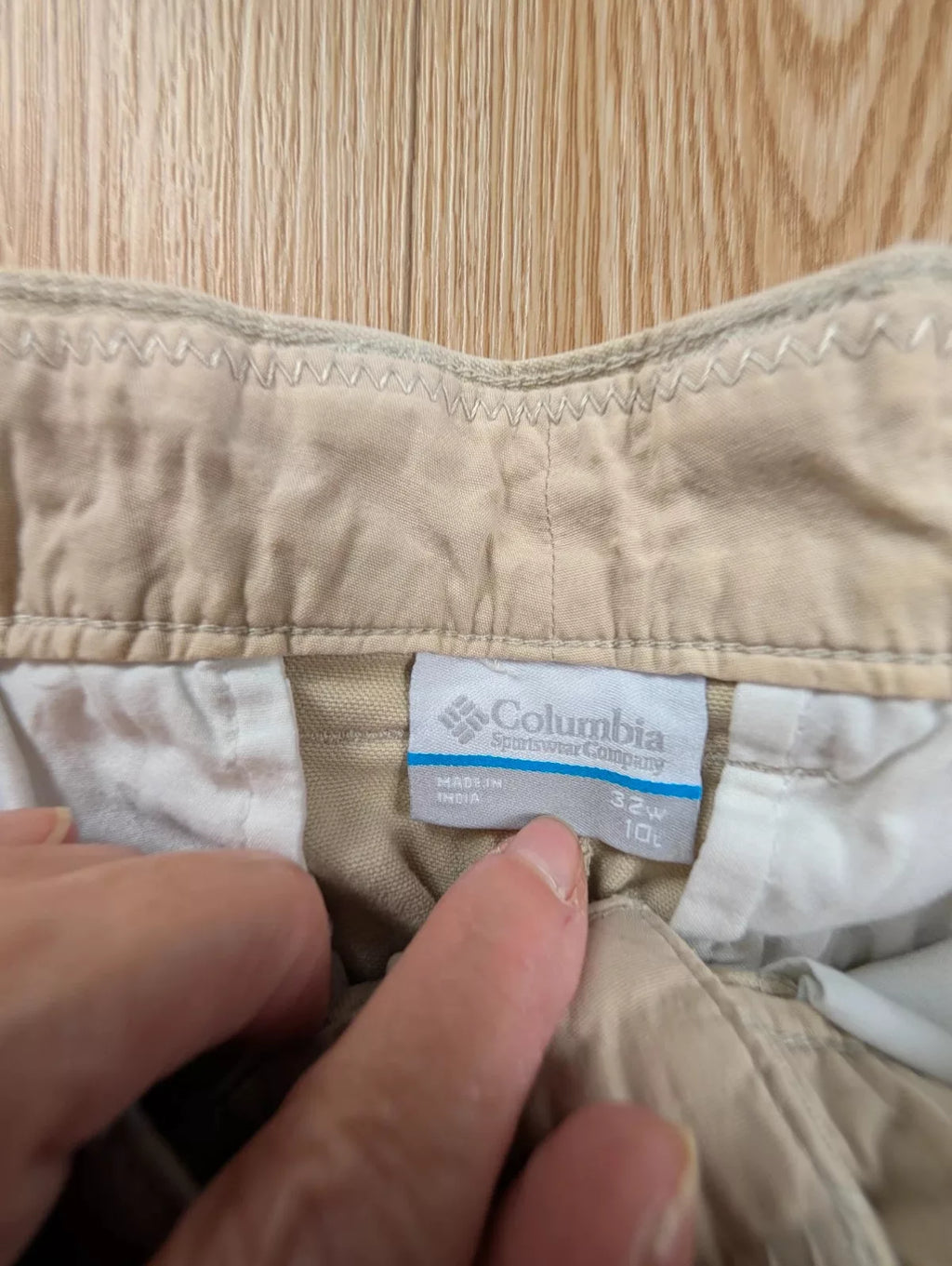 Short Columbia beige coton outdoor gorpcore taille 42