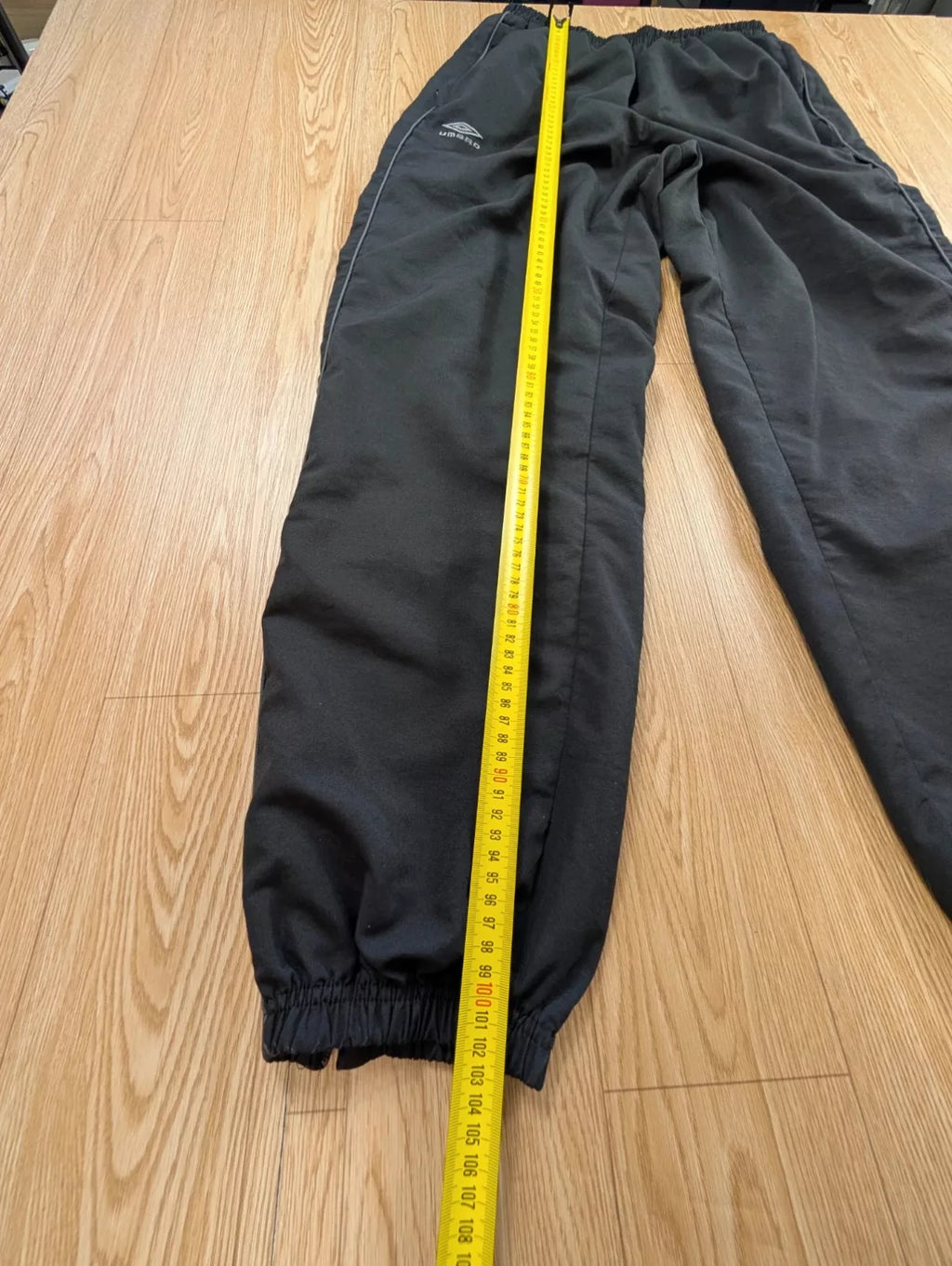 Pantalon Umbro vintage 90s shell noir zip latéral L
