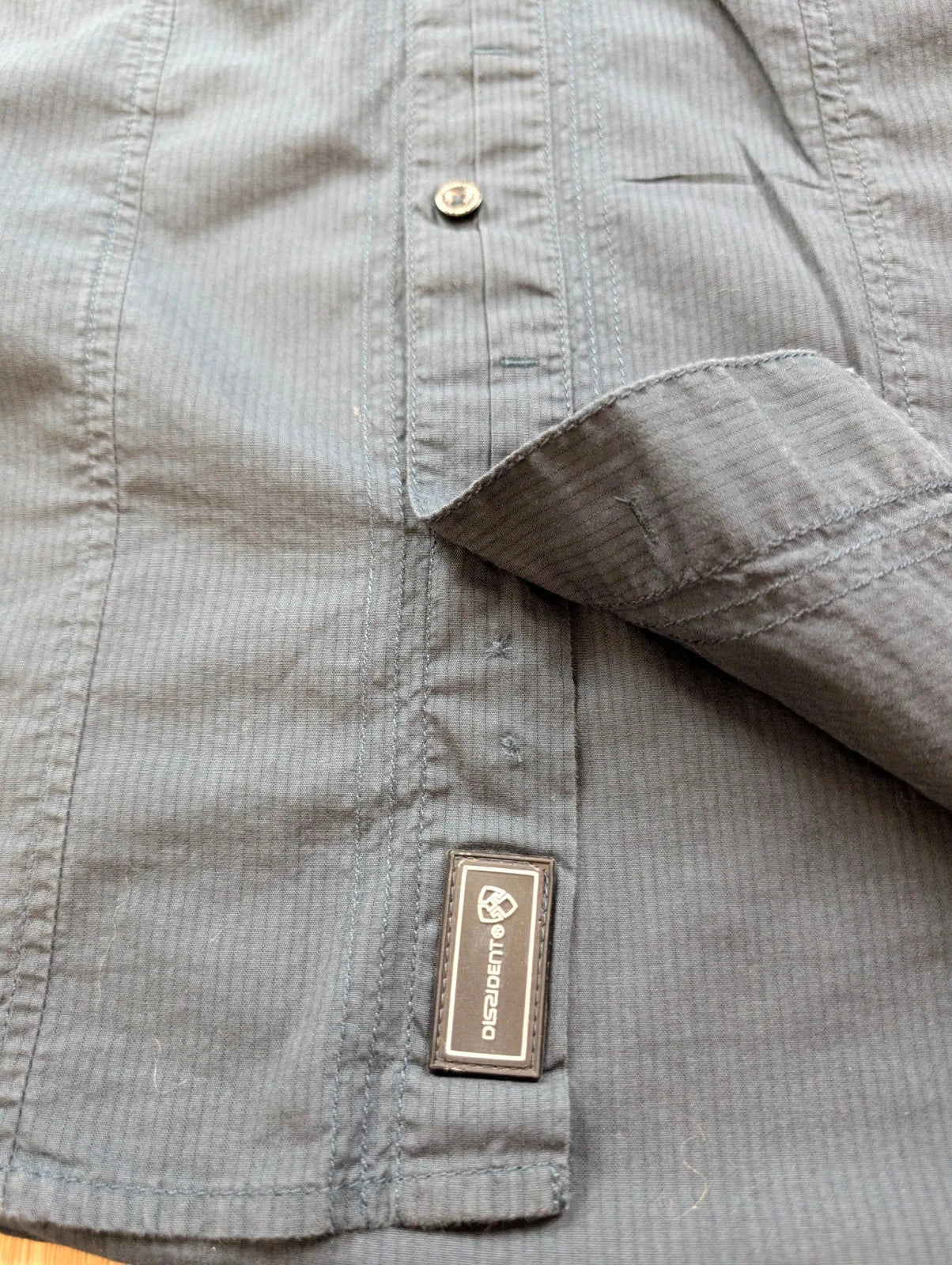 Chemise Dissident workwear bleu marine poches zippées L