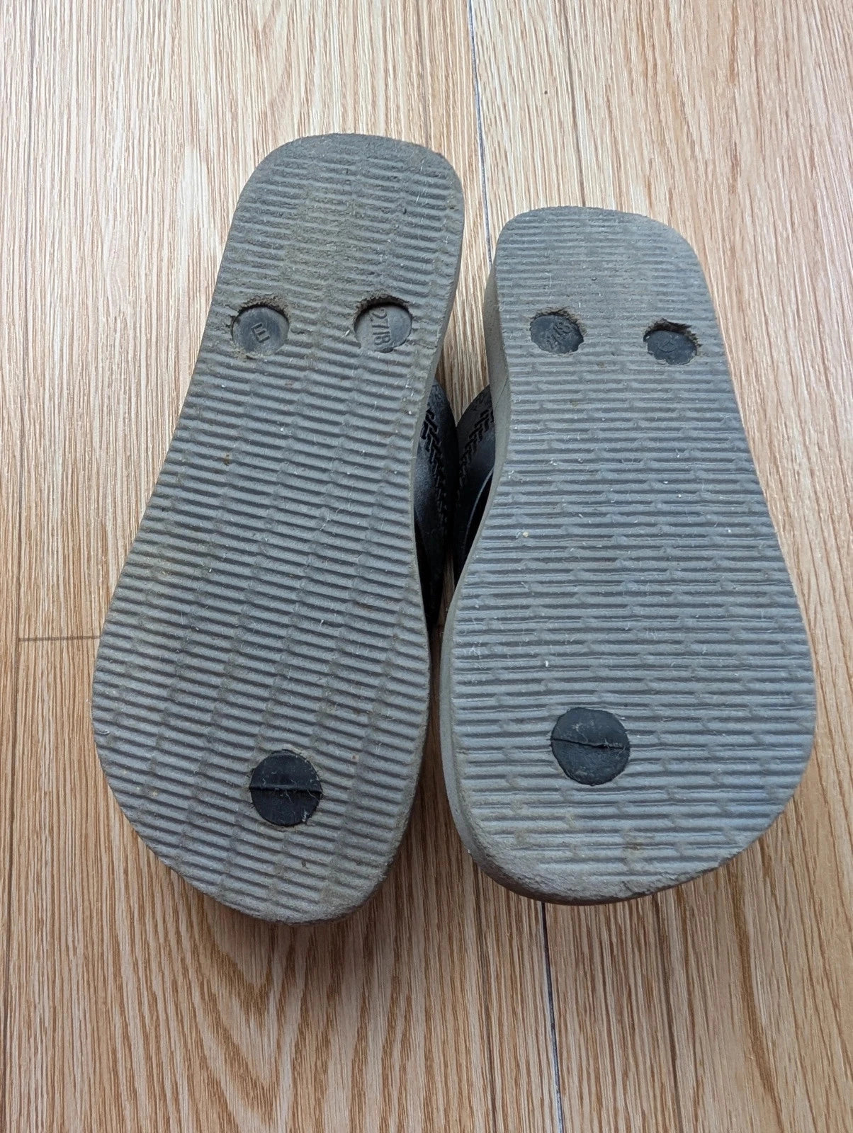 Tongs Havaianas Batman DC Comics noir et jaune enfant 29/30