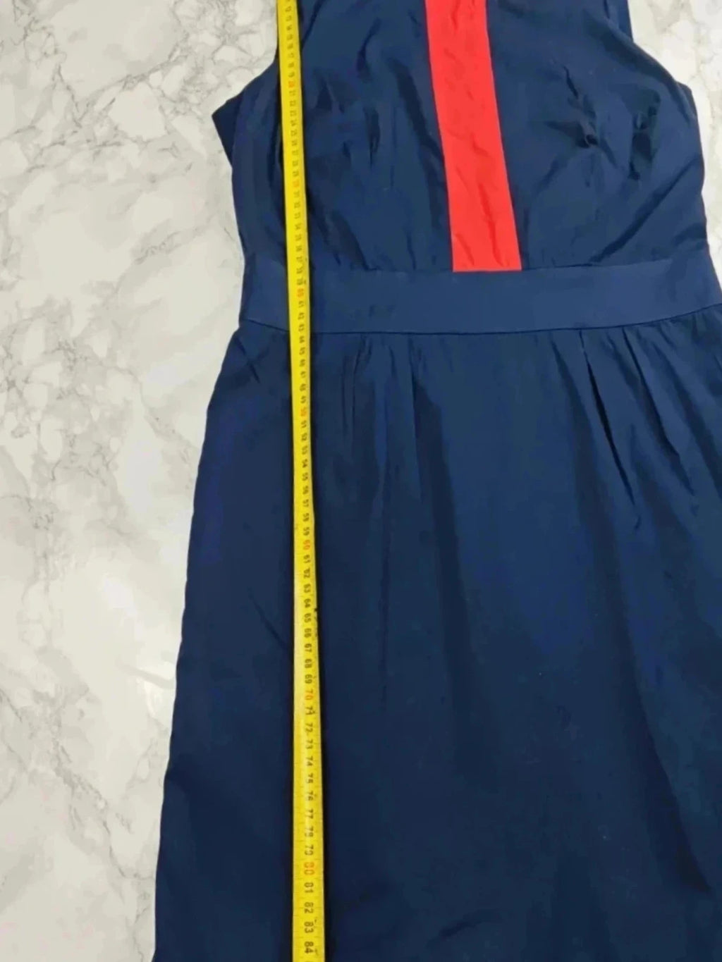 Robe Tommy Hilfiger bande verticale rouge bleu marine taille 6