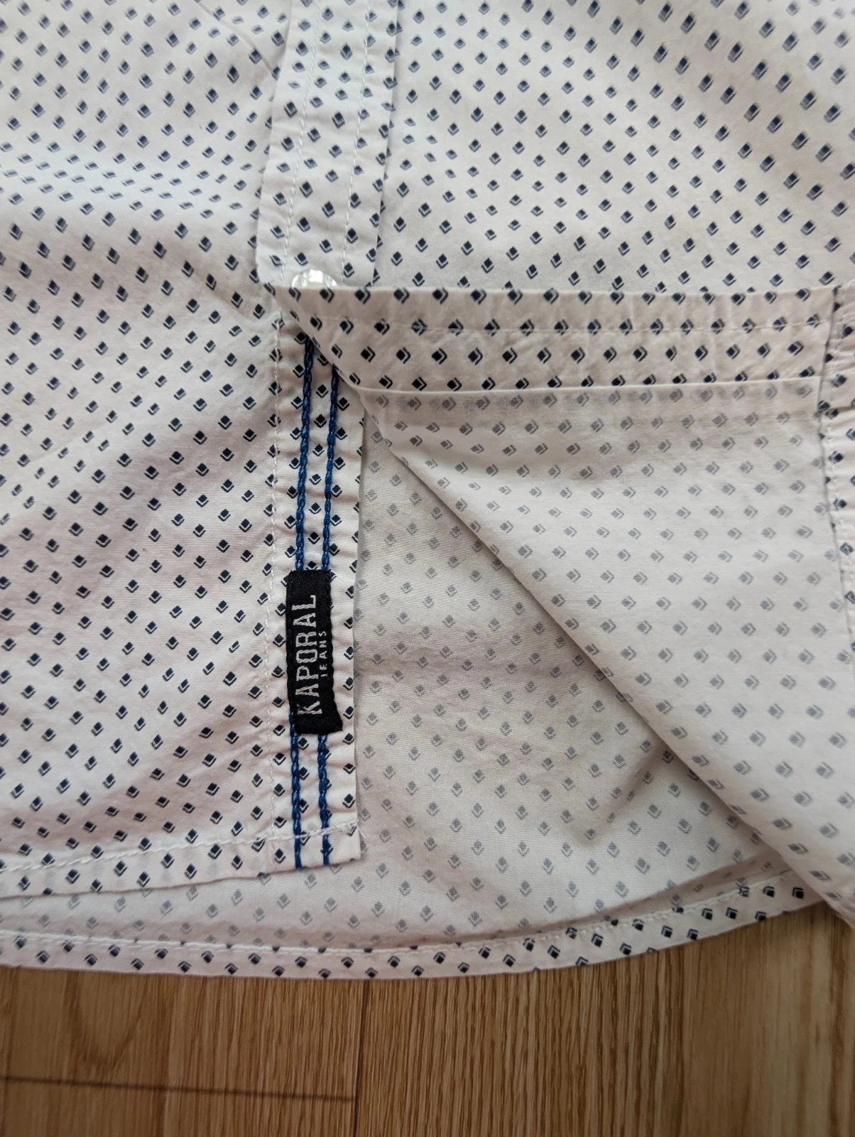 Chemise Kaporal blanc micro imprimé bleu marine L