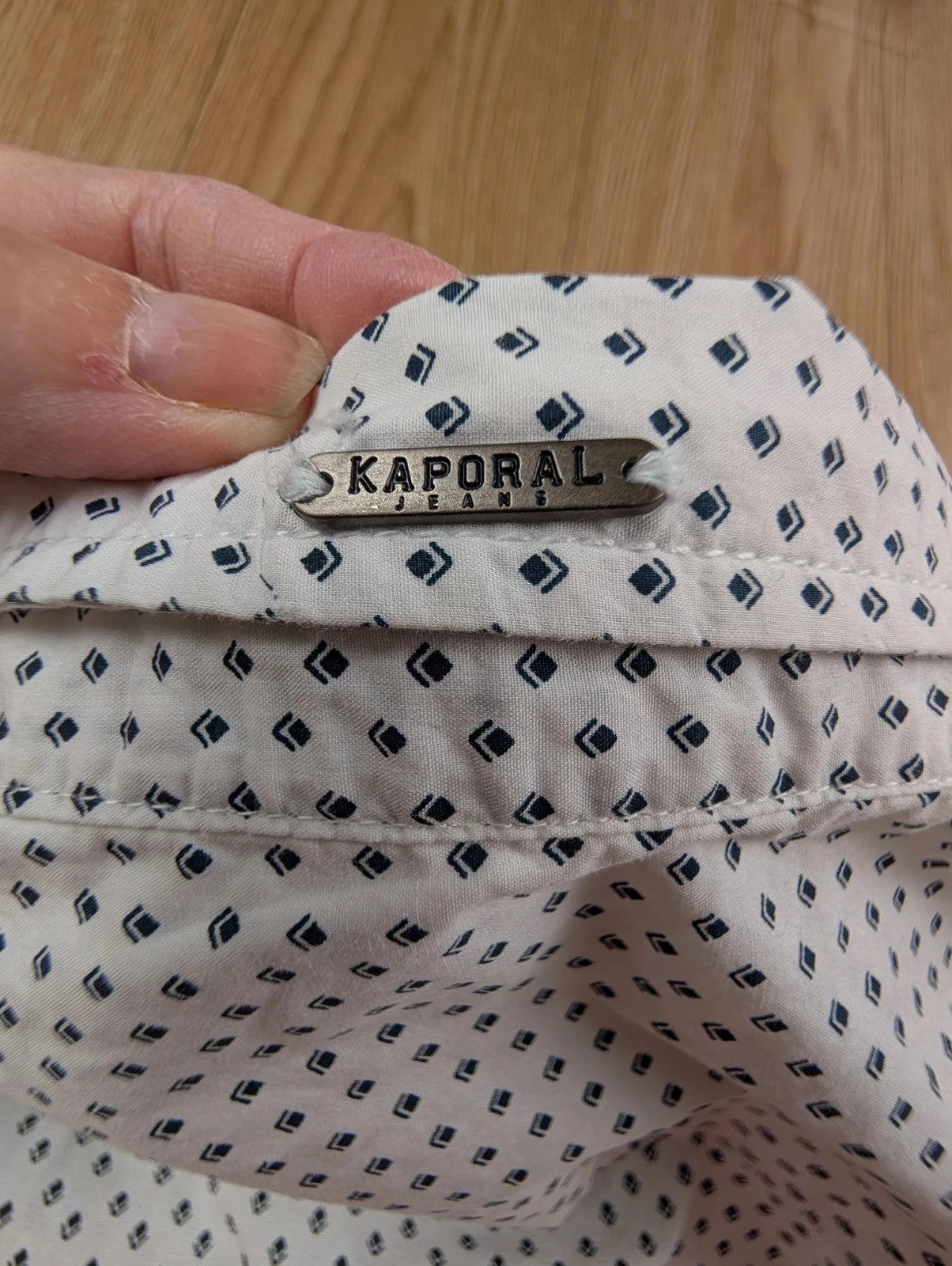 Chemise Kaporal blanc micro imprimé bleu marine L