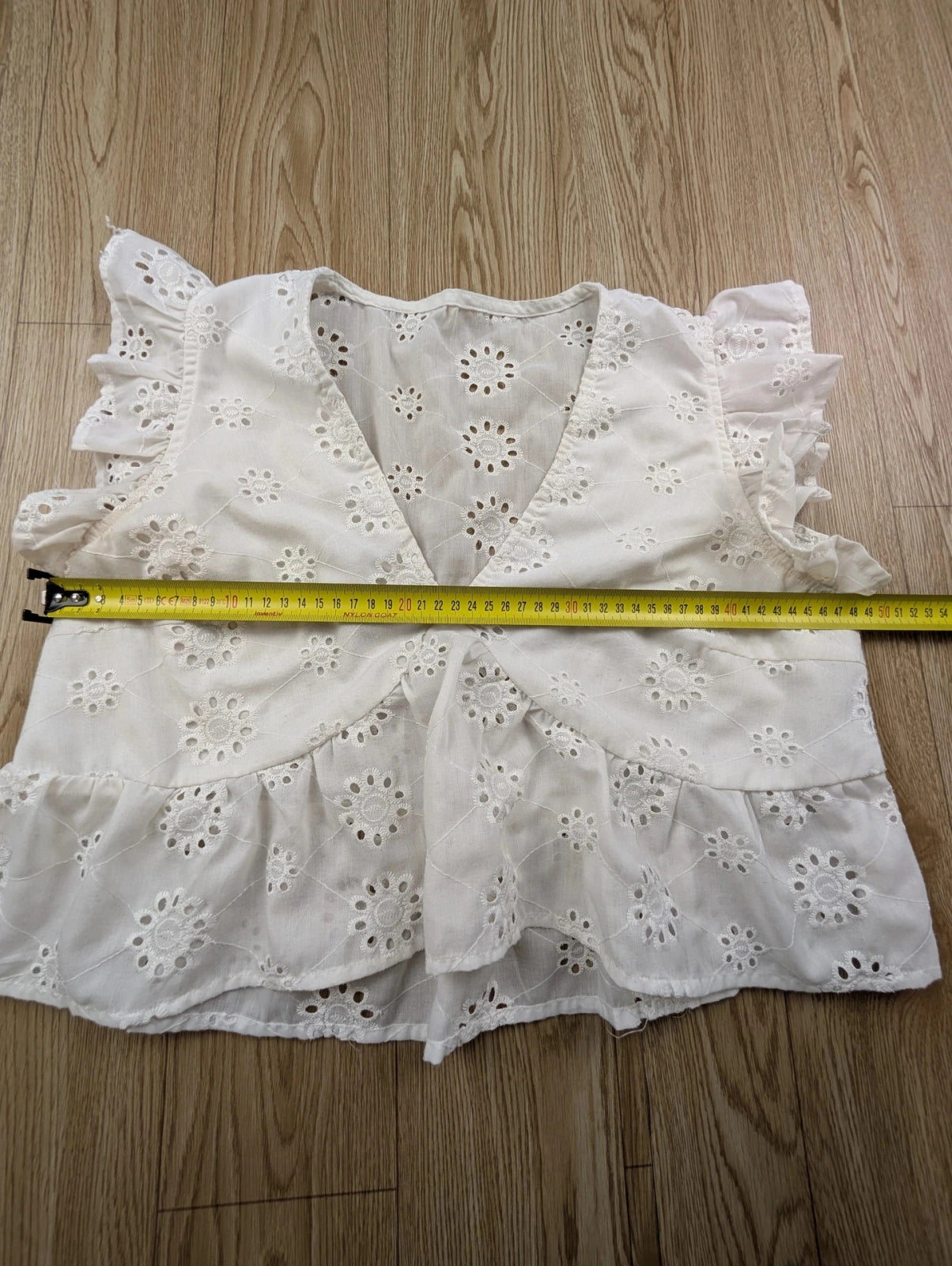 Top Blouse SHEIN broderie anglaise blanc col V taille L